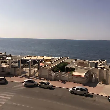 Διαμέρισμα Rosato 60-terrazza Sul Mare *