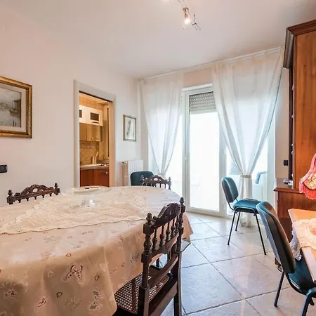 Rosato 60-terrazza Sul Mare