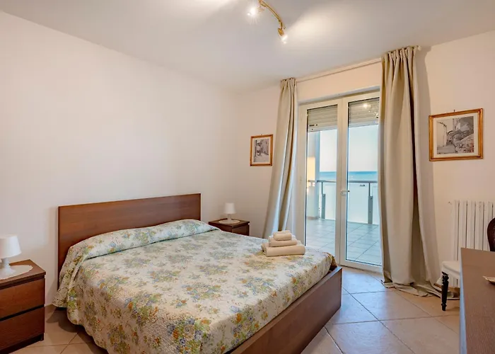 Rosato 60-terrazza Sul Mare *